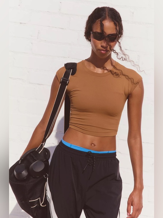 Free People Tops - NWT! FP Free People Movement Never Better Ultra Light Tee Sz XS & Small